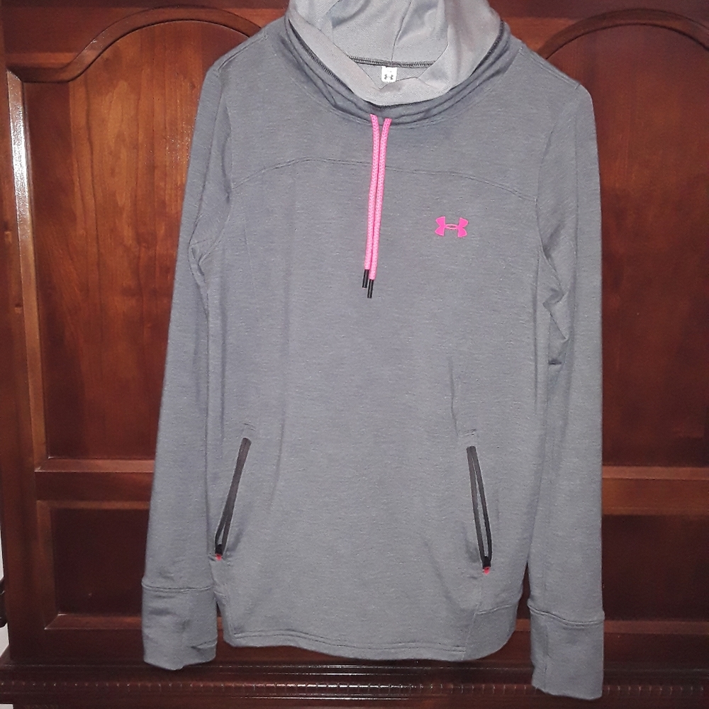 Under Armour Funnel Neck